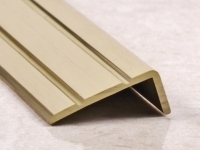 Порог угловой из латуни